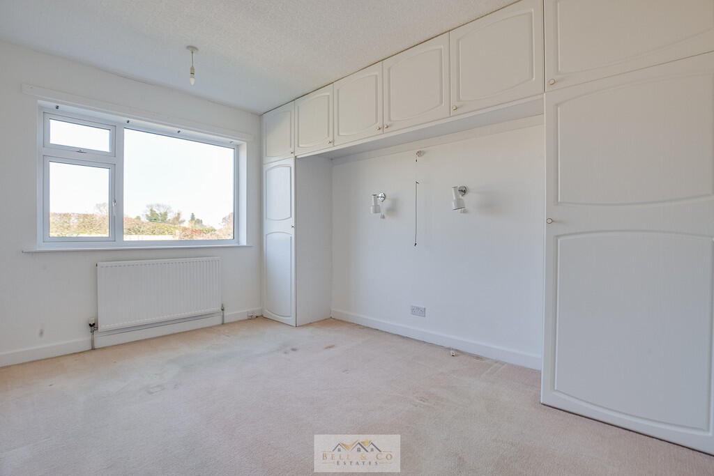 Bedroom 2.1