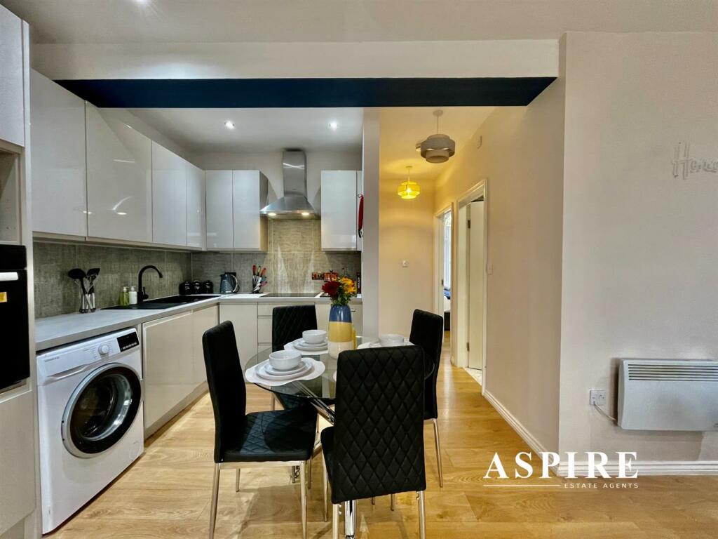 Aspire Benfleet1004.jpg