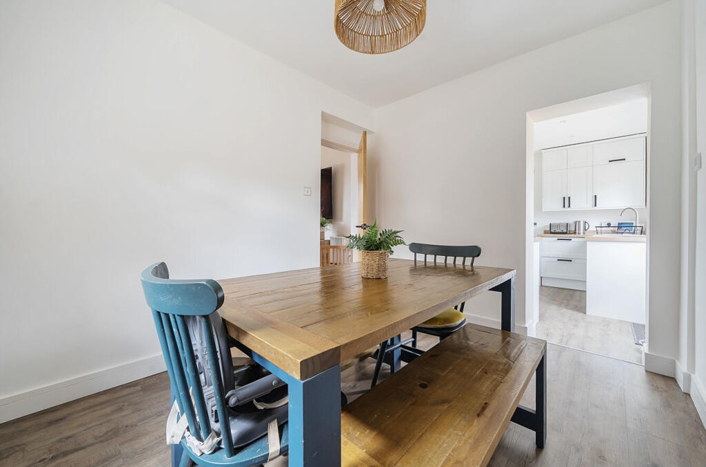 1331198-25-688a1e...