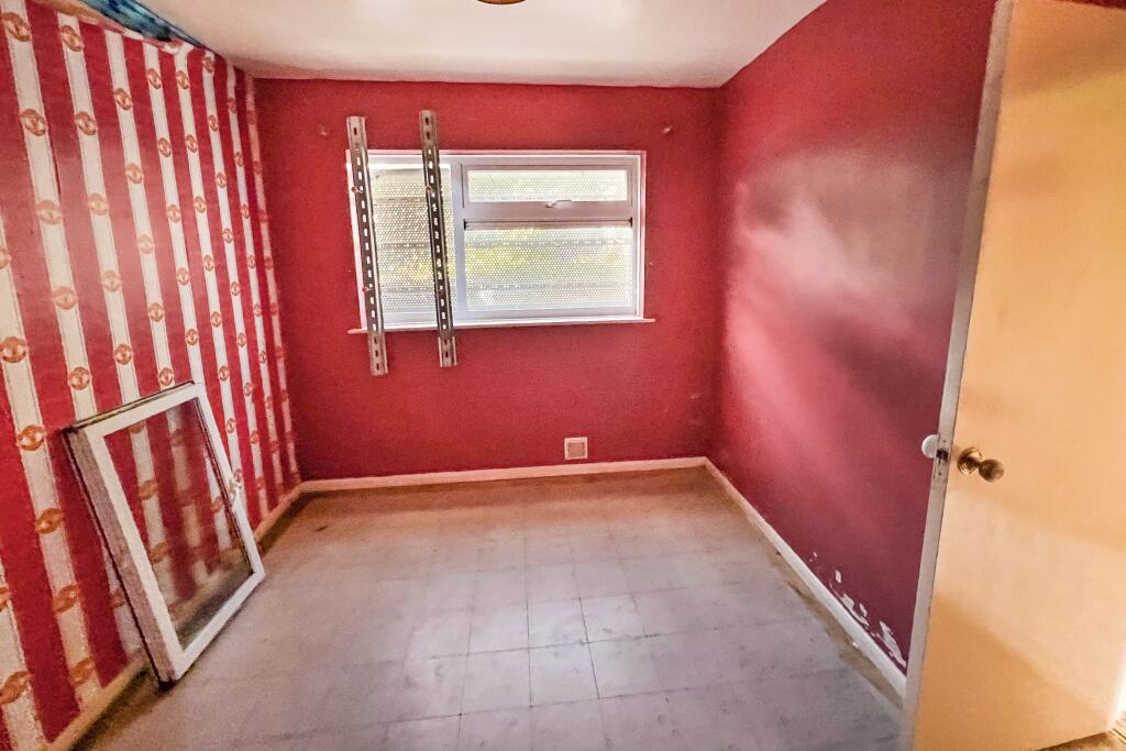 39 Newnton Grove, Malmesbury, Wiltshire, SN16 0DS