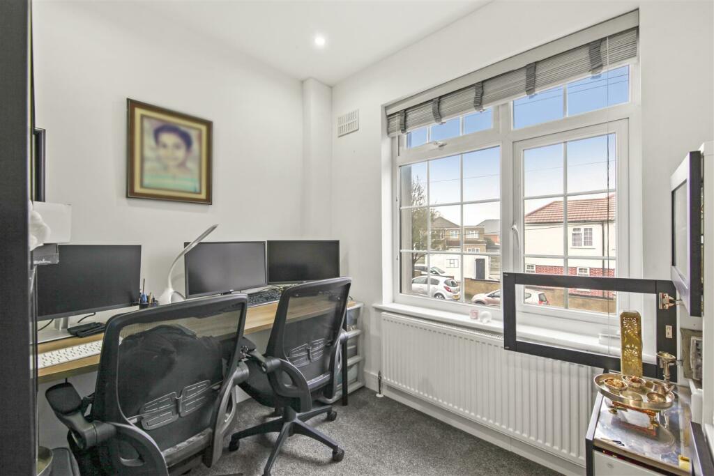 10 Greenbank Avenue - fxEDmXercILBt1lbskpO.jpg