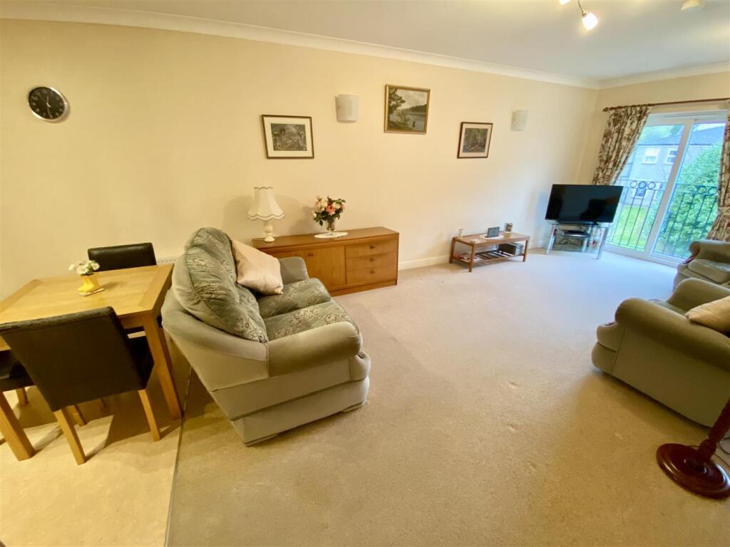 Bramleys Estate Agents - Kitson Hill - Mirfield (2