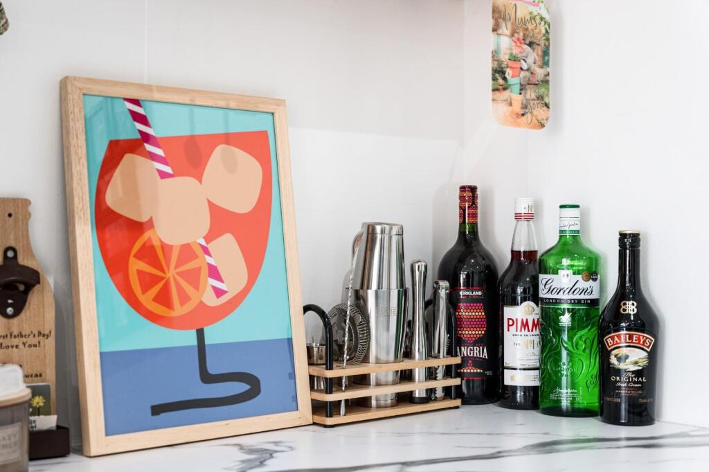 MATLOCK CRESENT (4).jpg