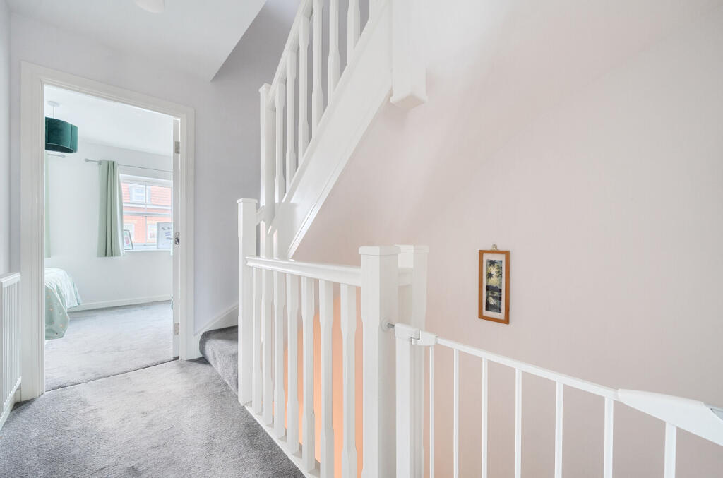 1382941-11-691df1...