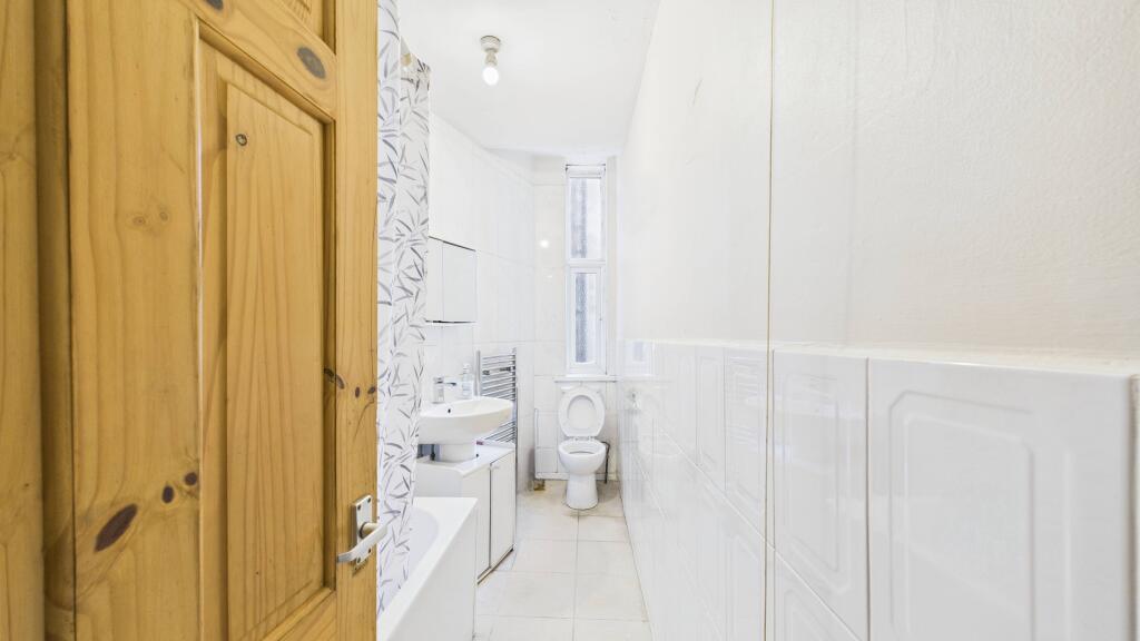 Patterdale Terrace - Bathroom (1)