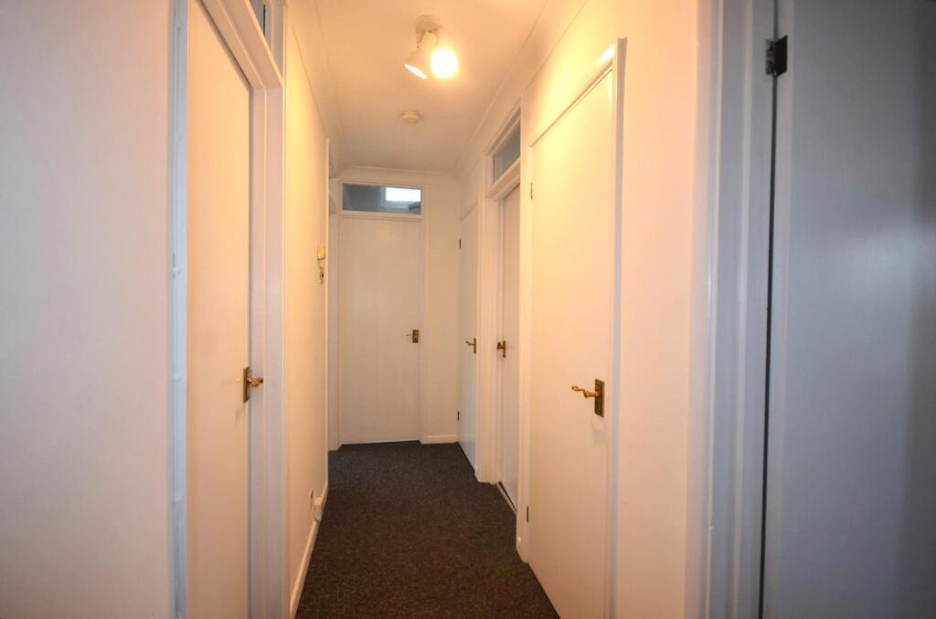 Hallway .JPG
