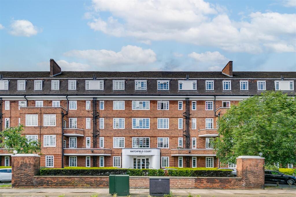 Watchfield Court