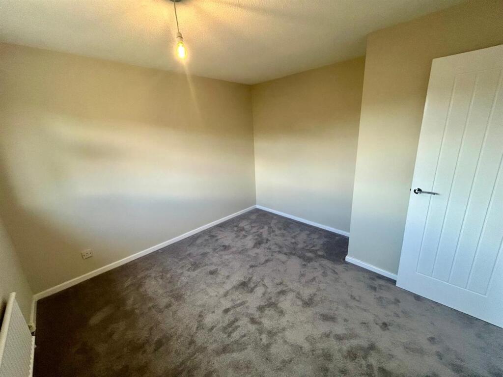 WhatsApp Image 2025-09-09 at 16.04.54_b8c6f31d.jpg