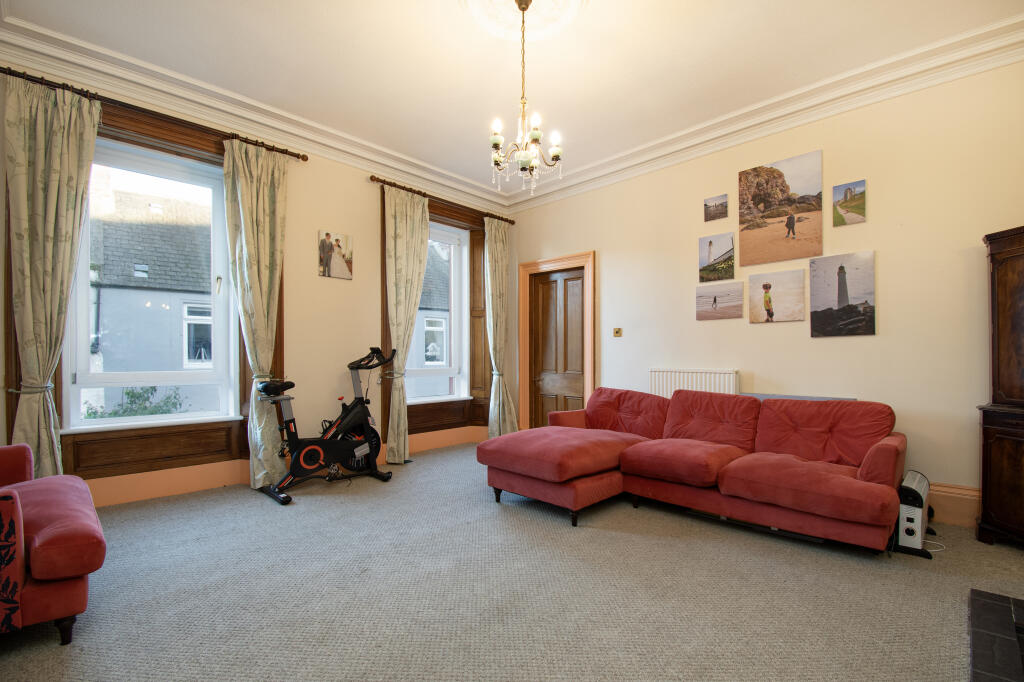Formal Lounge