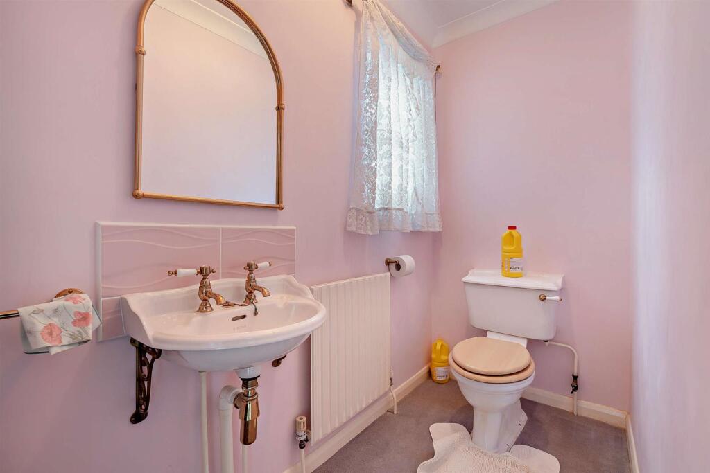 8639437-interior16-800.jpg