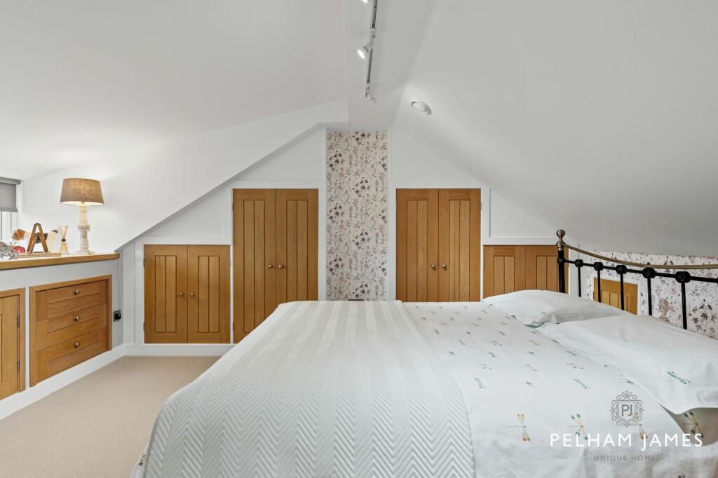 Principal Bedroom, Moorside, The Nook, Easton on the Hill