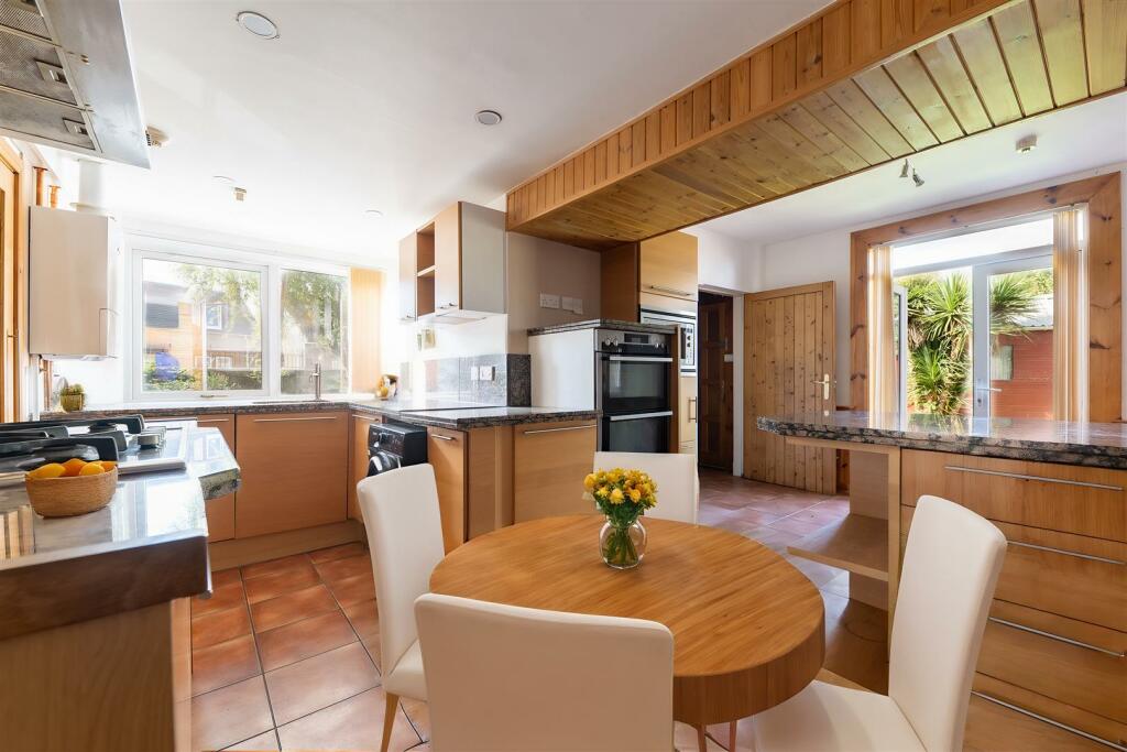 Virtual Staging AI - DSC_6449-HDR - 16 September 2