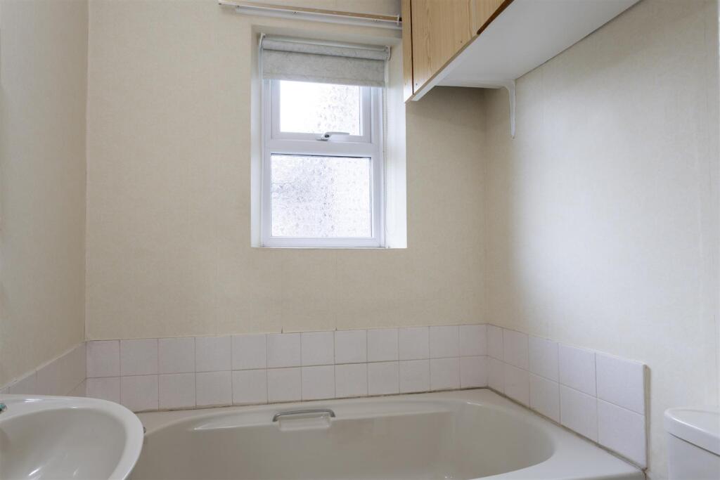 7_Earlsborough_Terrace_11.jpg
