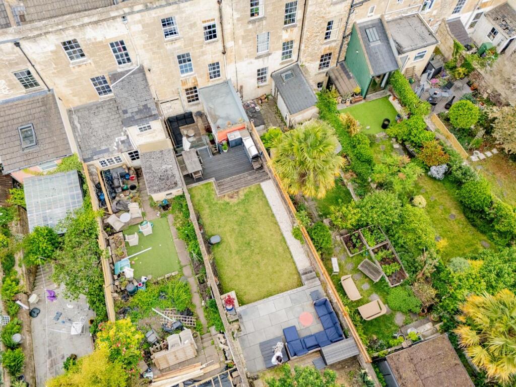 8 Caroline Buildings BA2 4JH-21.jpg