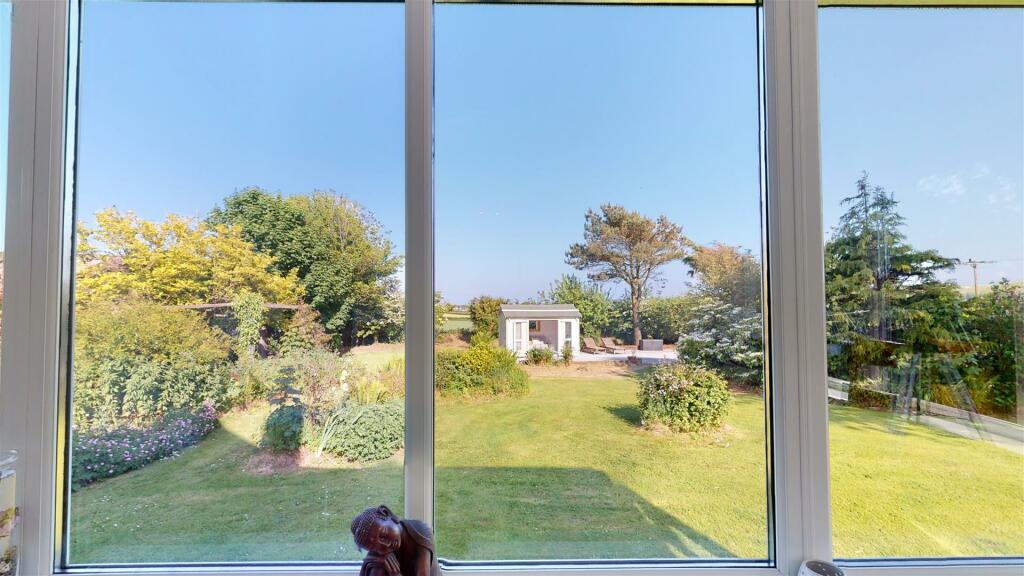 Hazel-Hill-StFlorence-Milton-Tenby-05282023_171344