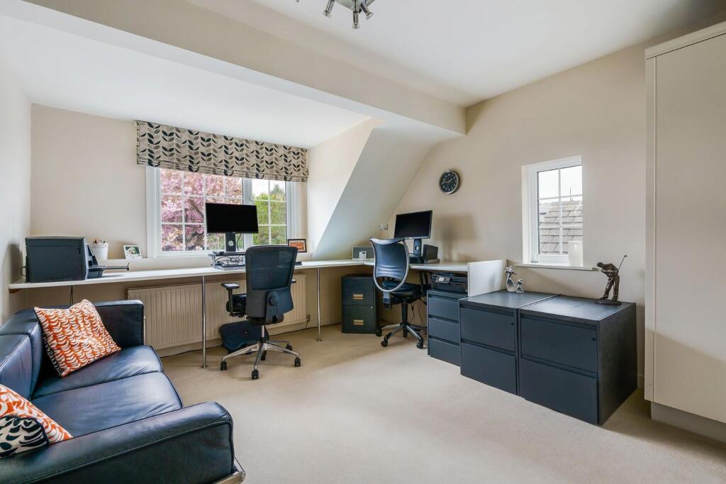 90260_30-Hawksworth-Lane  (24)_low.jpg