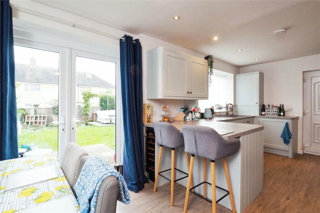 Fitted Kitchen