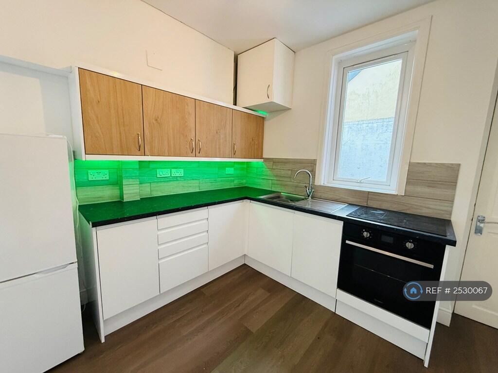 Open Plan Lounge Kitchen Diner
