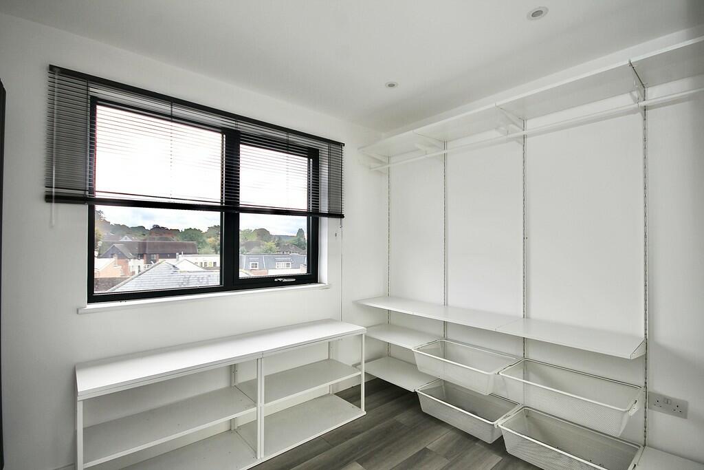 bed3dressing room