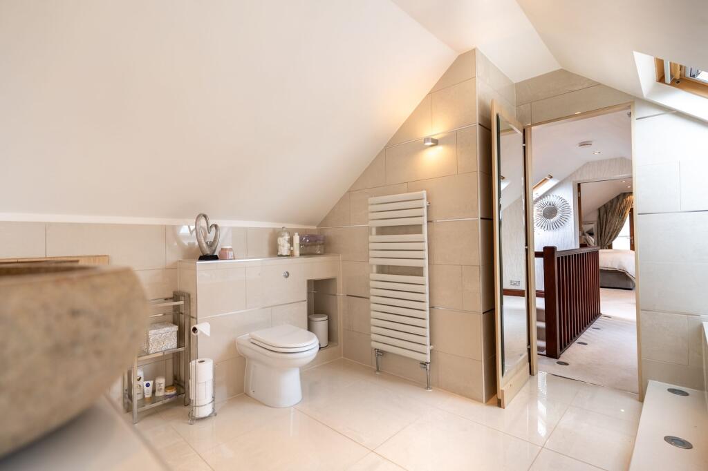 Master Suite Bathroom