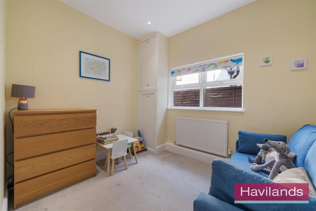 Eaton Park Road-14.jpg