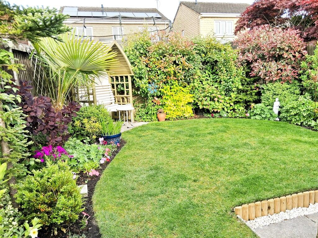 20250523_180400_e...