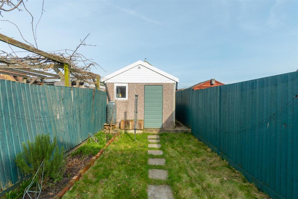 Alma Road Eccles13.jpg