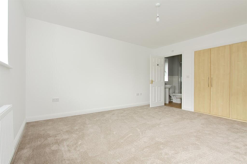 Fruitfields Close (7).jpg