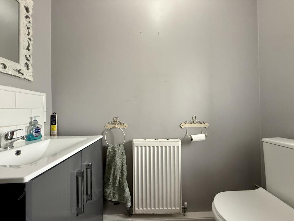 GF WC