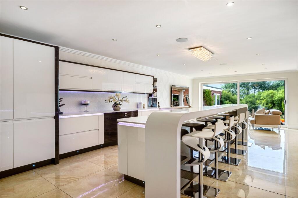 Kitchen 3