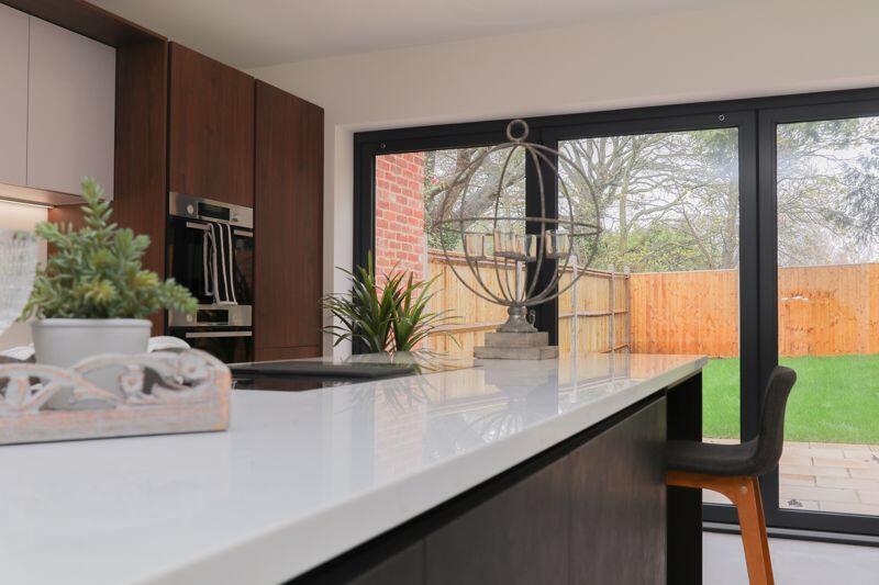 Open Plan Kitchen / Diner