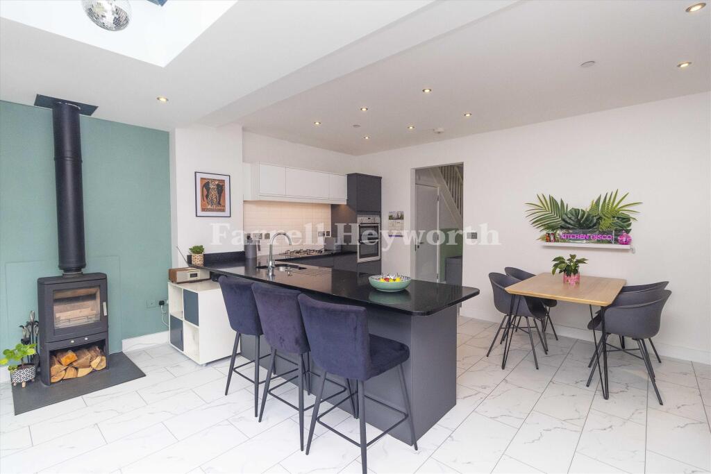 Kitchen Dining 3