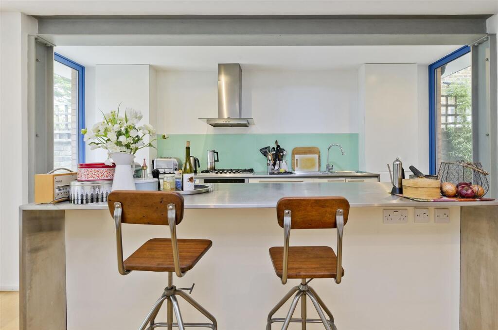 52 buchanan gdns-5891 (1).jpg