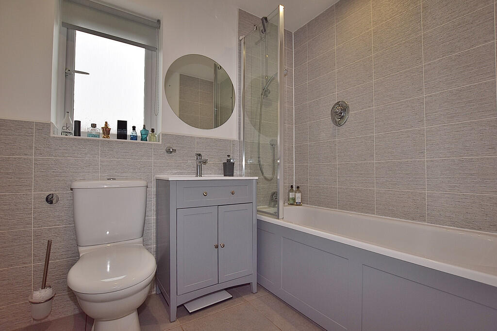 bathroom_01