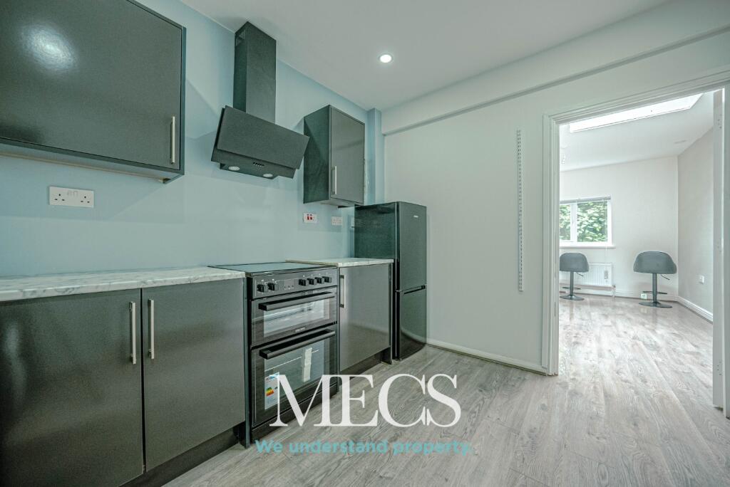 612a Bearwood Road, Smethwick, West Midlands, B66 4BW