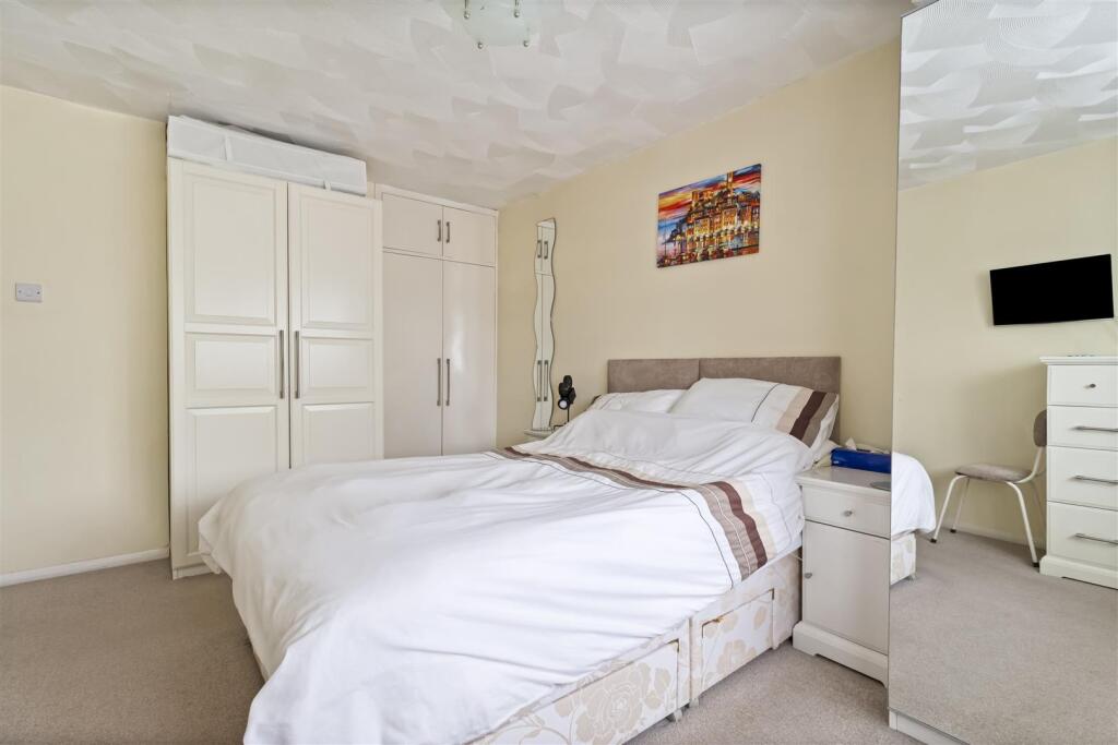 3 Redhouse, Ashacre_005.JPG