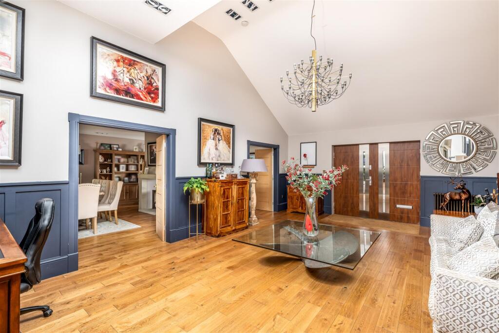 251023 - Silver Birches, Bolnhurst - 07.jpg