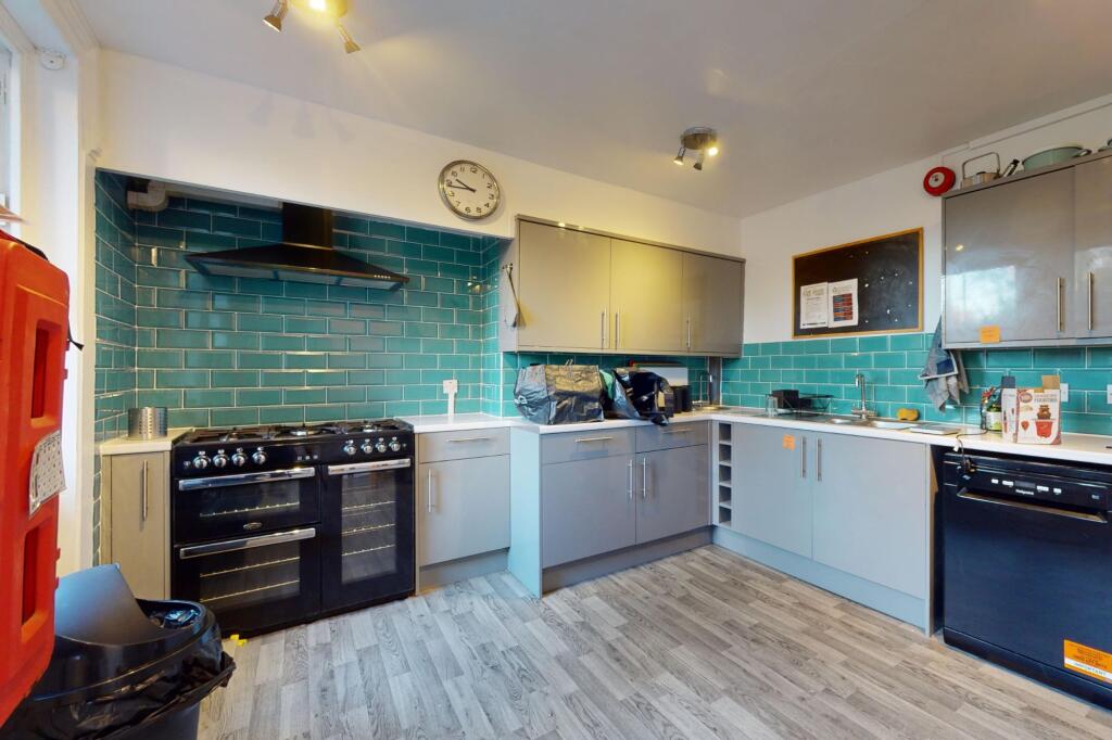 7 Hillmarton Road, Holloway, London N7 9JE