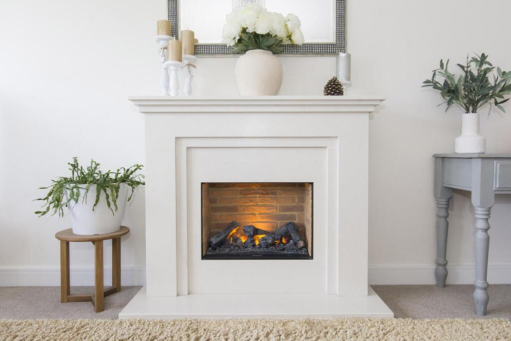 'Otimist' Fireplace Photo)