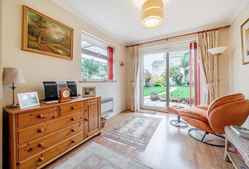 1384541-7-6928704...