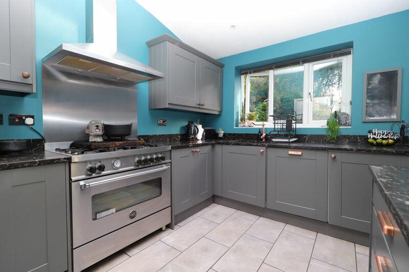 Through Open Plan Kitchen/Diner/Lounge