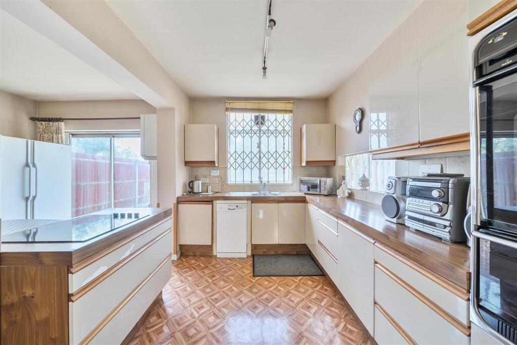 Kitchen.jpg