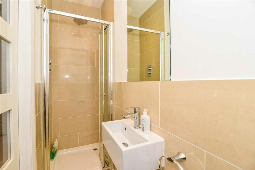 Ensuite Shower Room