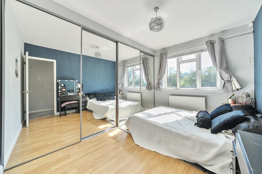 1317863-13-6870d6...