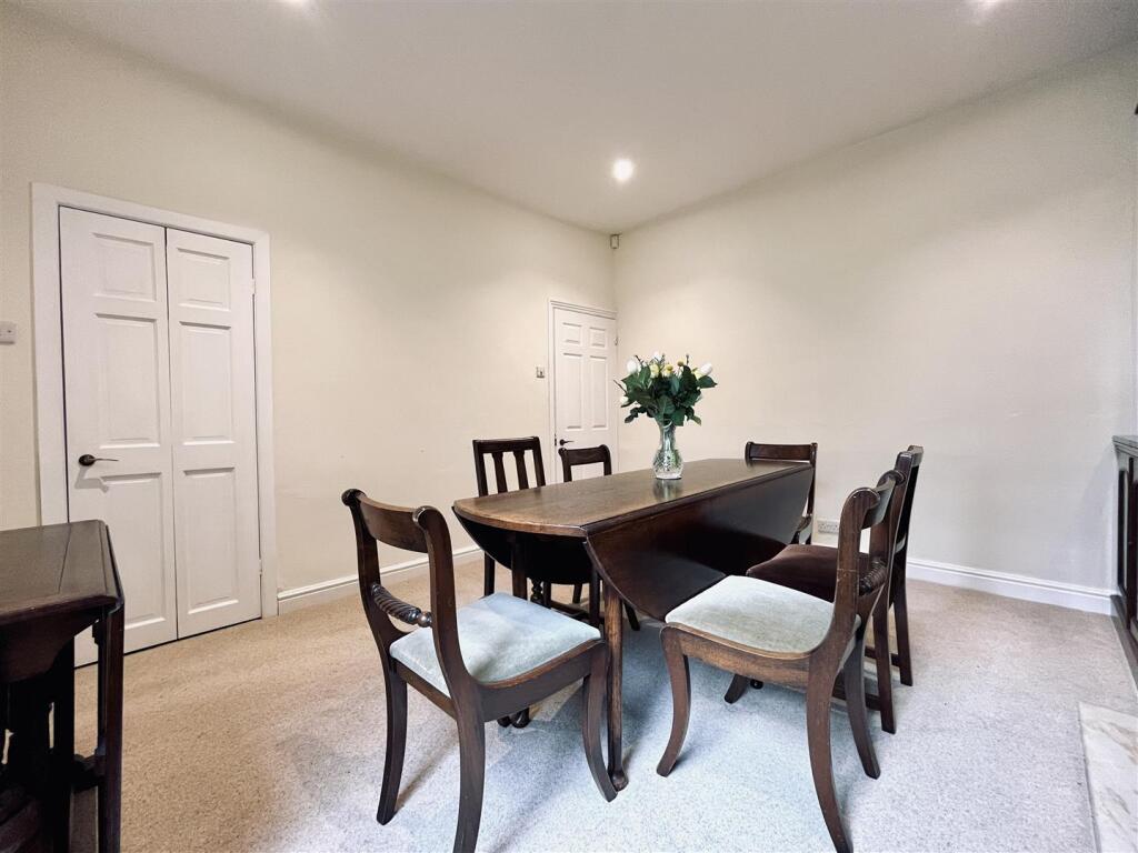 Dining Room Aspect 3