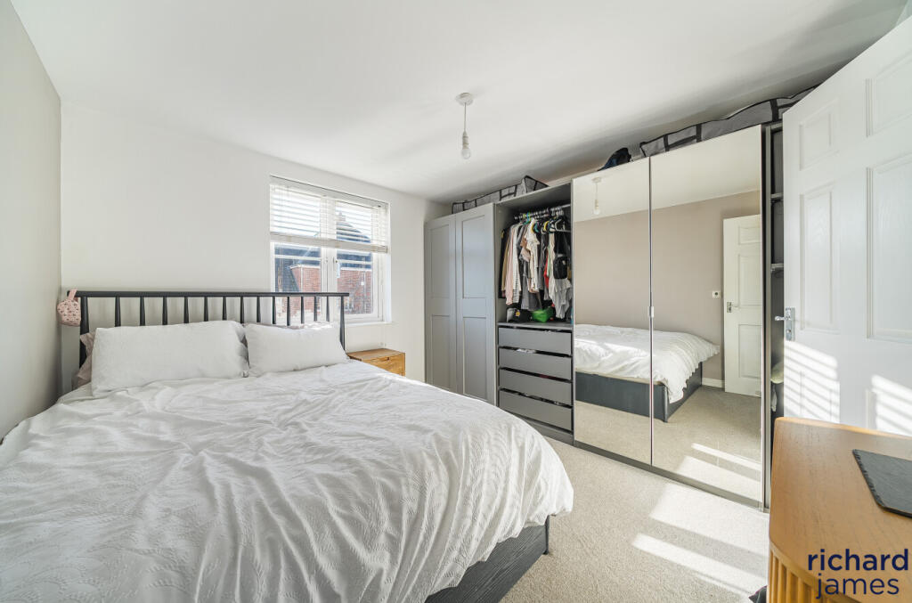 5b596570ca6842cc81dc2ecef6f2c6b2