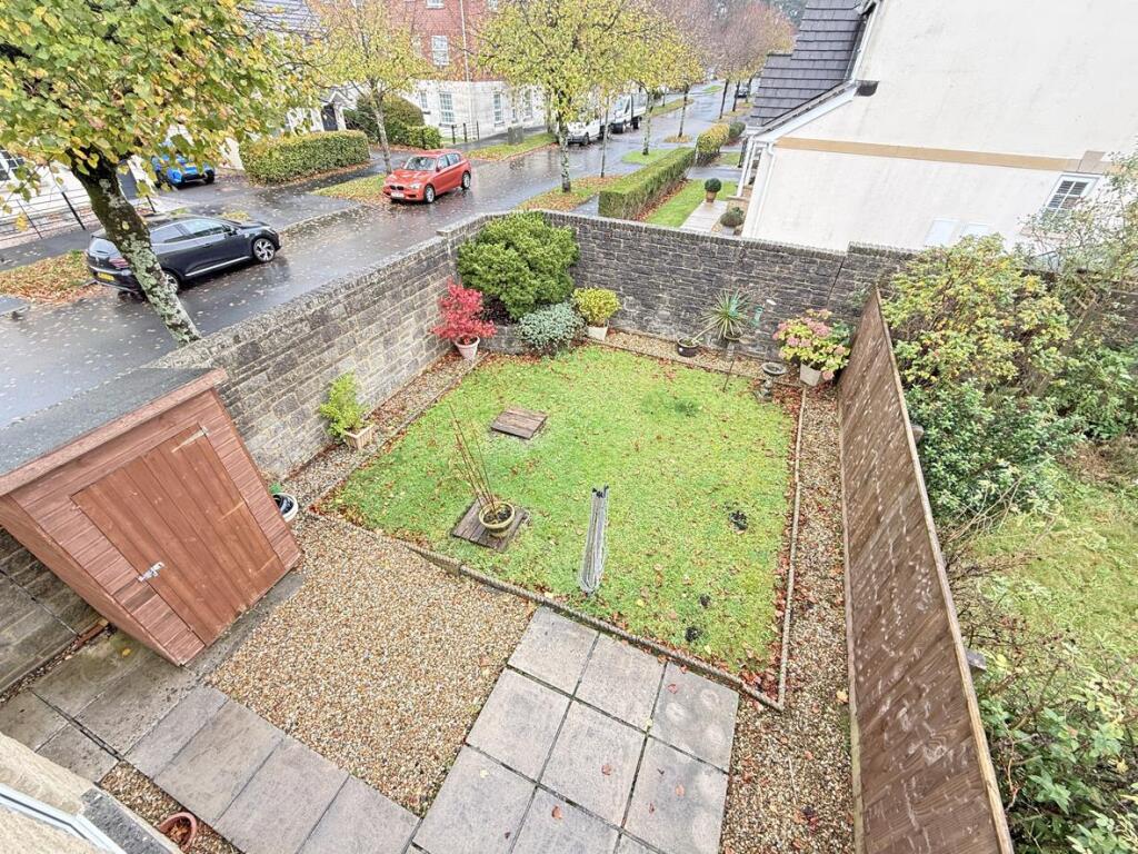 Aberdeen Avenue 23 - Garden View.jpg