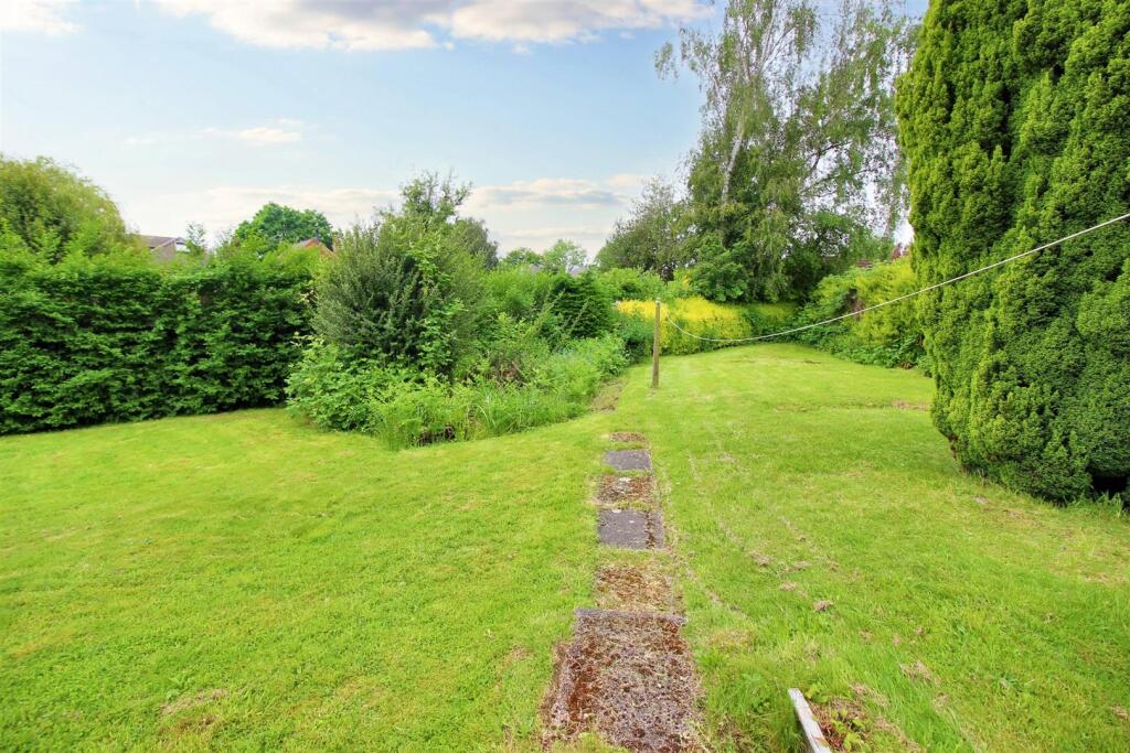 Rear Garden (6).jpeg