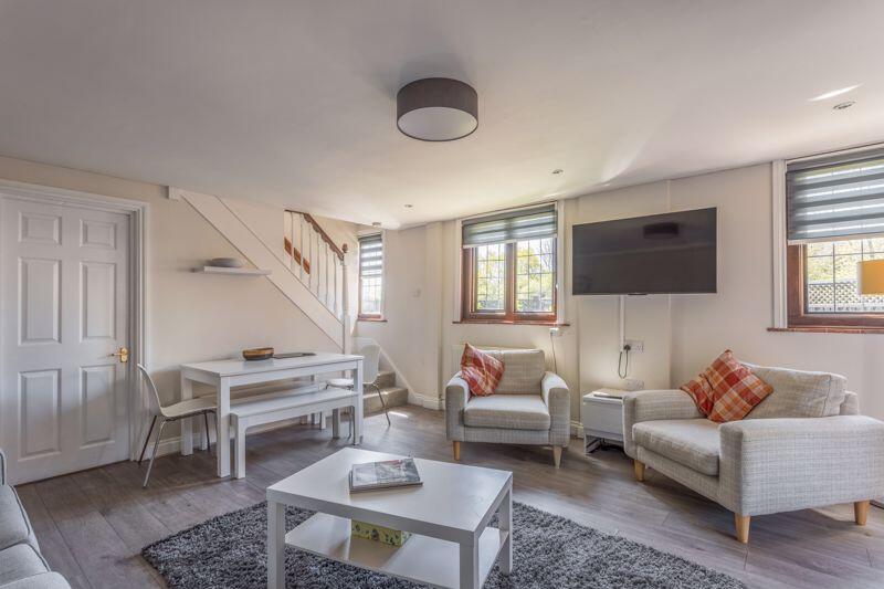 Lounge Cottage 1