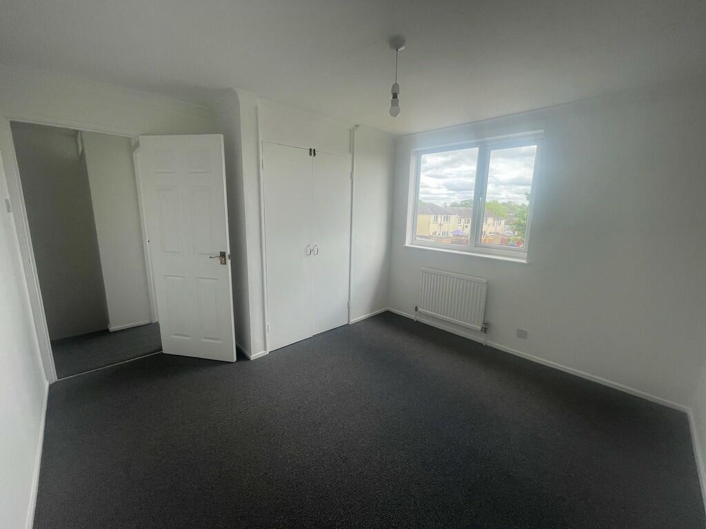 hundon place 7